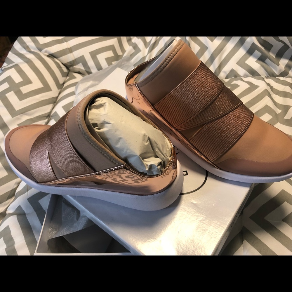 Steve Madden Vine Sneakers